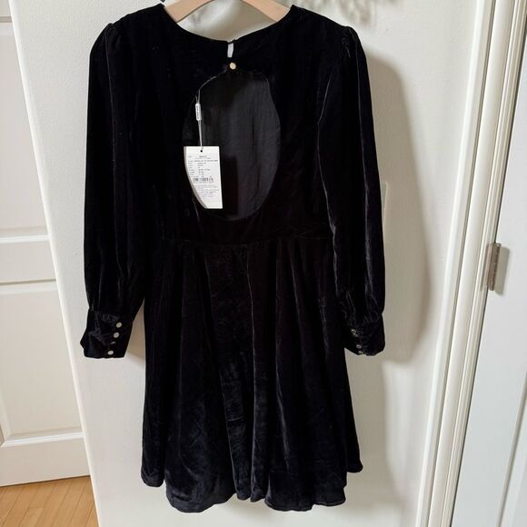 LABEL RITU KUMAR Caroline Flared Dress with Embroidered Yoke in Black M NWT - Picture 5 of 16